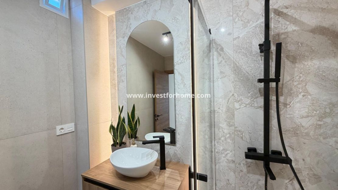 Sale - Apartment - Torrevieja - Playa del Cura
