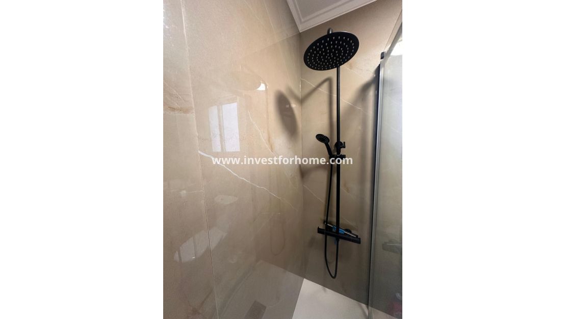 Sale - Apartment - Torrevieja - Playa del Cura