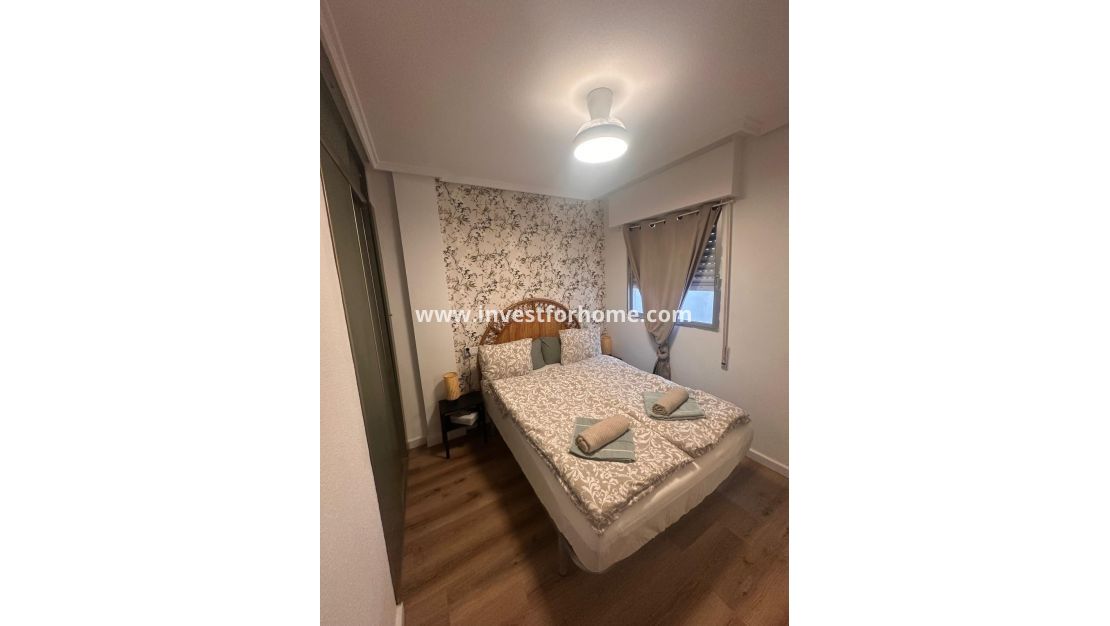 Sale - Apartment - Torrevieja - Playa del Cura