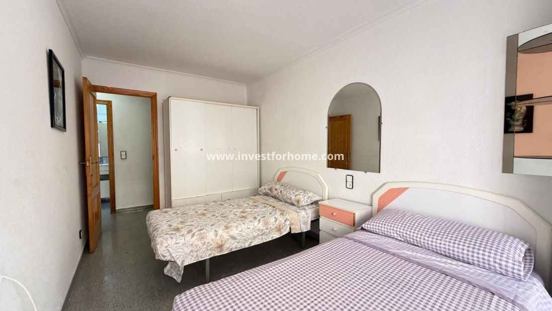 Sale - Apartment - Torrevieja - Playa del Cura