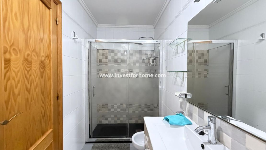Sale - Apartment - Torrevieja - Playa del Cura