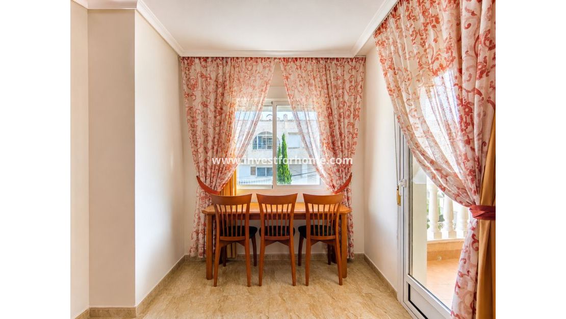 Sale - Apartment - Torrevieja - Playa del Cura
