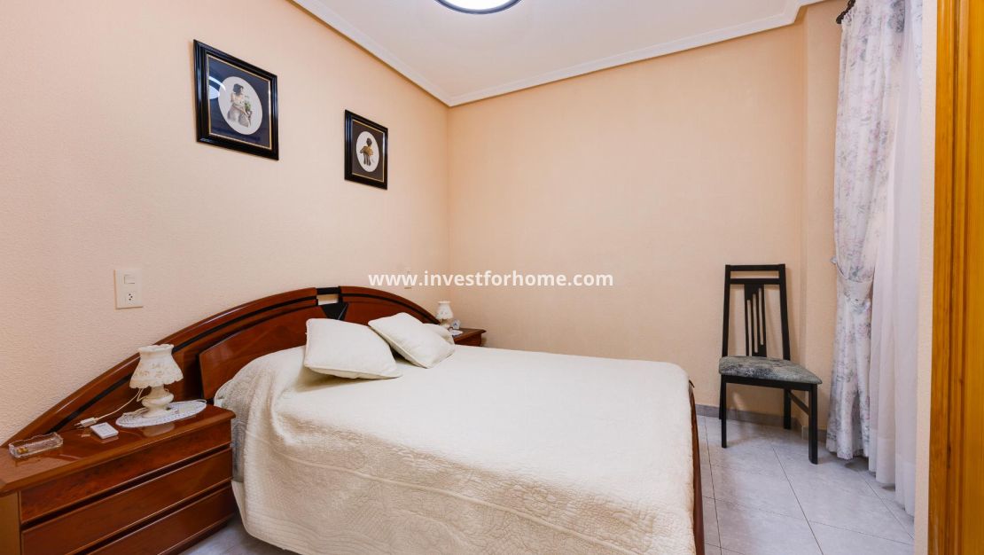 Sale - Apartment - Torrevieja - Playa del Cura