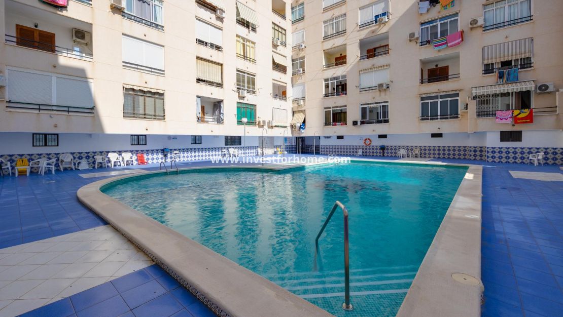 Sale - Apartment - Torrevieja - Playa del Cura