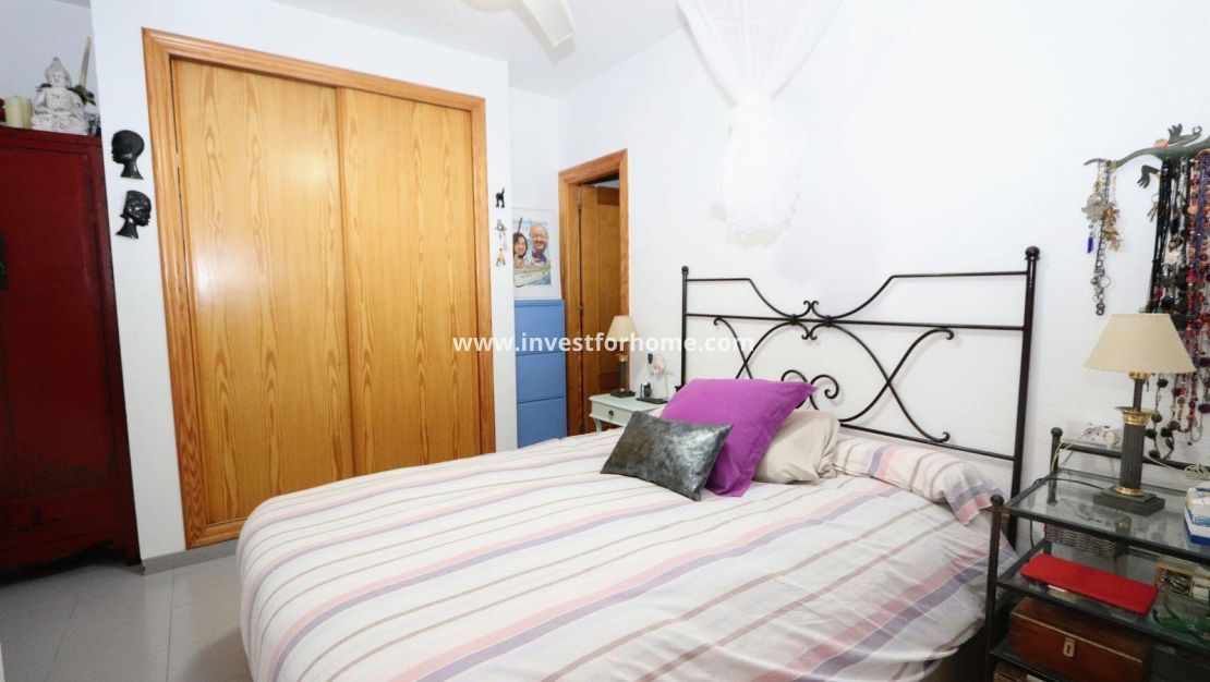 Sale - Apartment - Torrevieja - Playa Flamenca