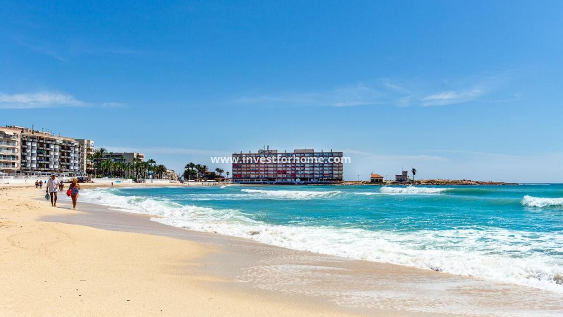 Sale - Apartment - Torrevieja - PLAYA LOS LOCOS