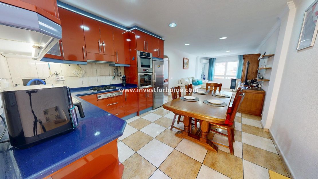 Sale - Apartment - Torrevieja - Puerto Deportivo Marina Salinas