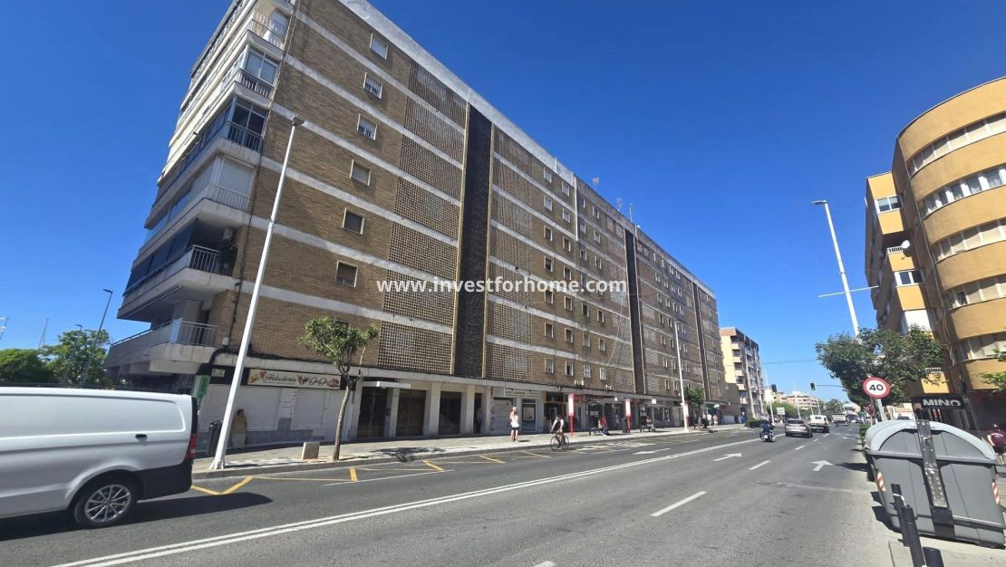 Sale - Apartment - Torrevieja - Puerto Deportivo Marina Salinas
