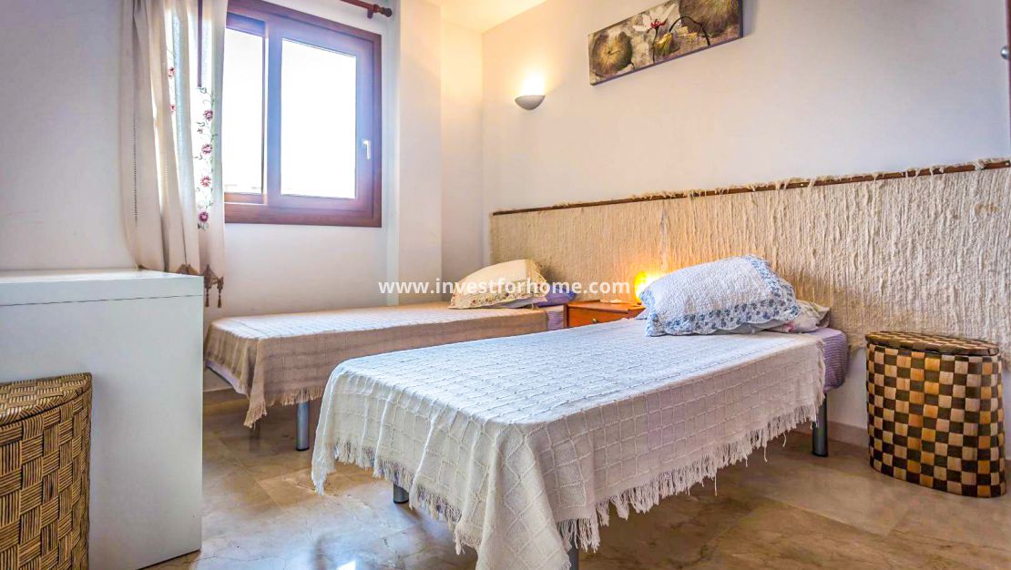 Sale - Apartment - Torrevieja - Punta prima