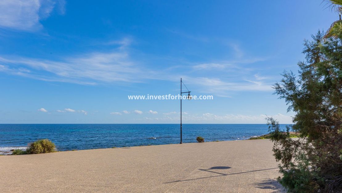 Sale - Apartment - Torrevieja - Punta prima