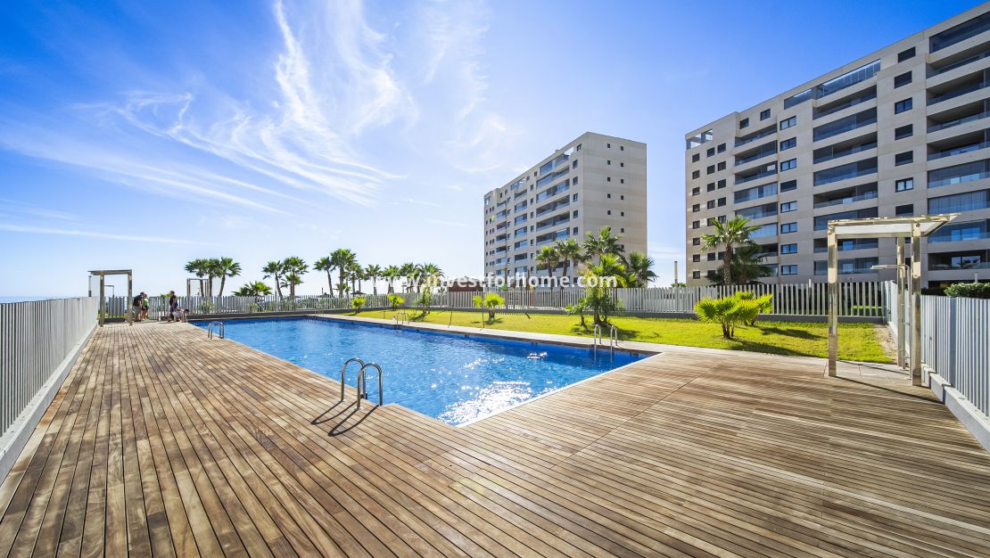Sale - Apartment - Torrevieja - Punta prima
