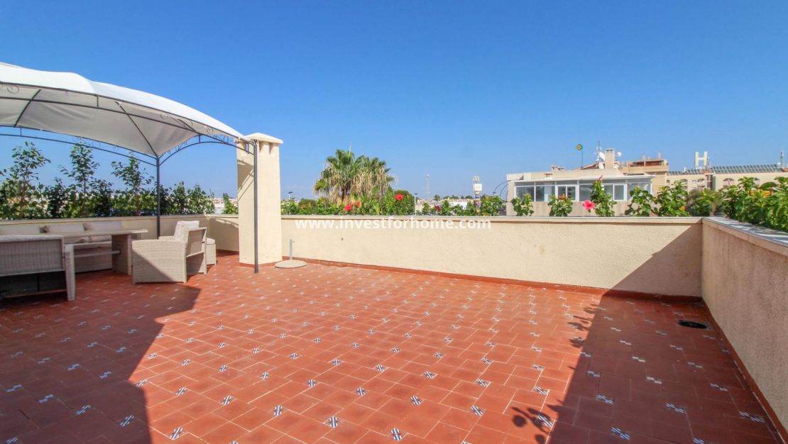 Sale - Apartment - Torrevieja - Punta prima