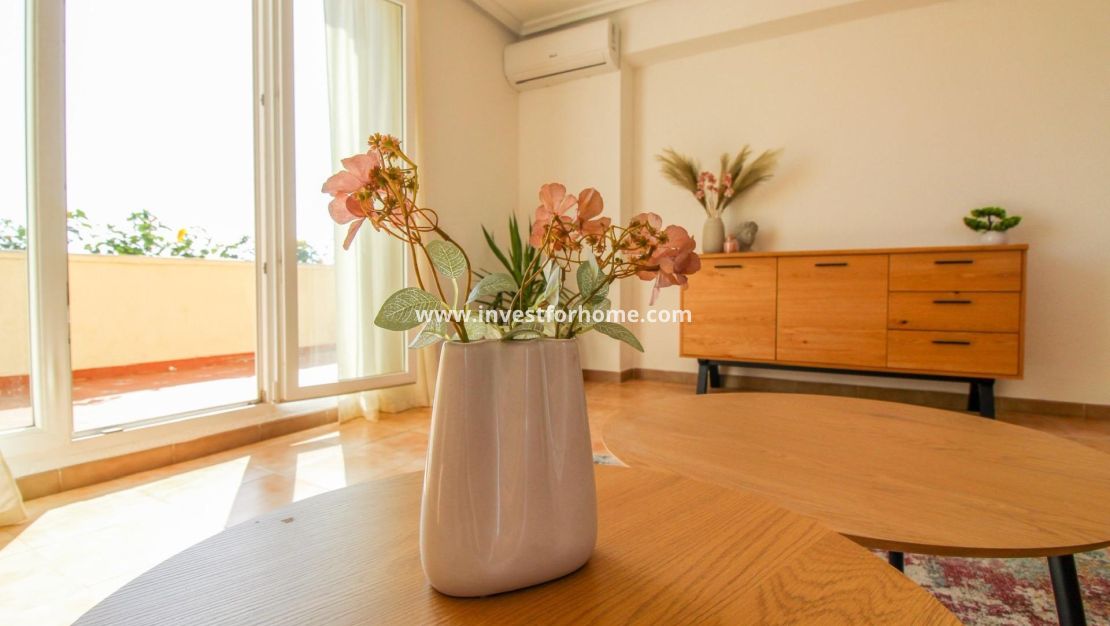 Sale - Apartment - Torrevieja - Punta prima