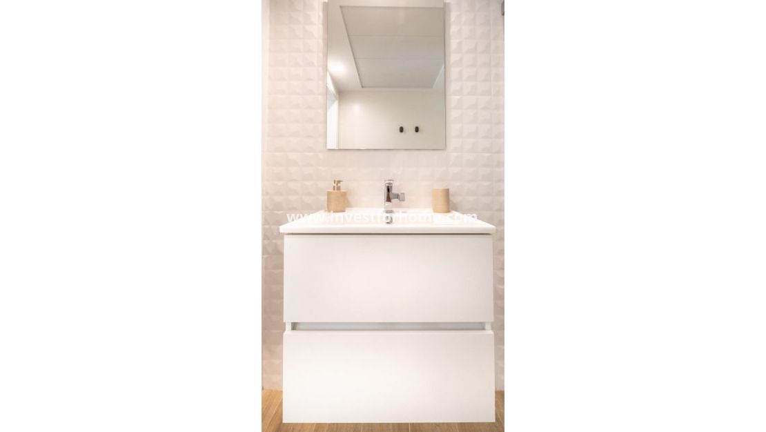 Sale - Apartment - Torrevieja - Punta prima