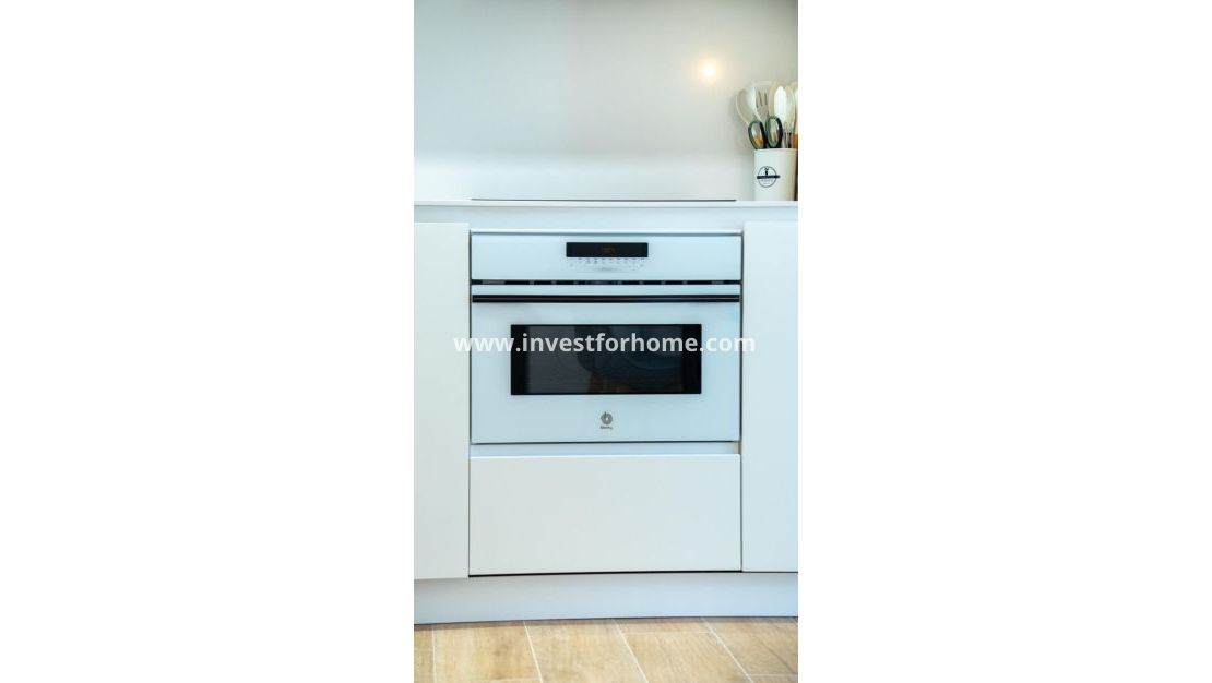 Sale - Apartment - Torrevieja - Punta prima