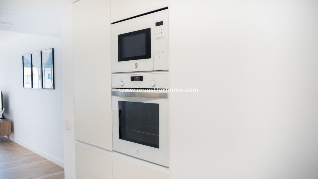 Sale - Apartment - Torrevieja - Punta prima