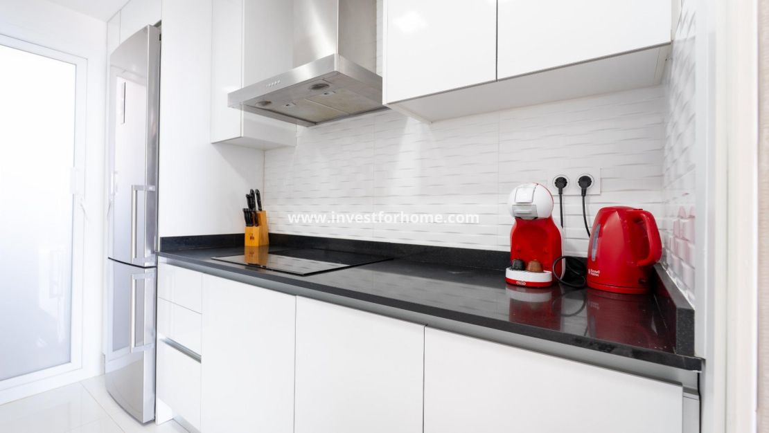 Sale - Apartment - Torrevieja - Punta prima