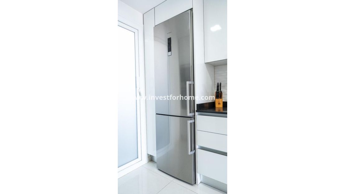 Sale - Apartment - Torrevieja - Punta prima