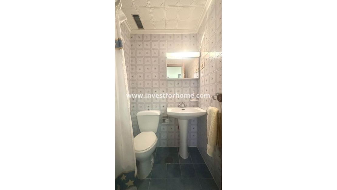 Sale - Apartment - Torrevieja - Punta prima