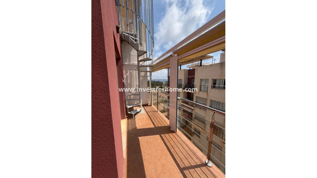 Sale - Apartment - Torrevieja - Punta prima