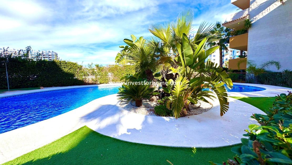 Sale - Apartment - Torrevieja - Punta prima