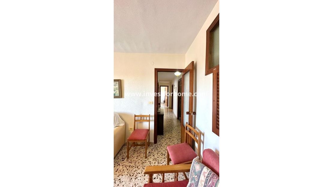 Sale - Apartment - Torrevieja - Punta prima