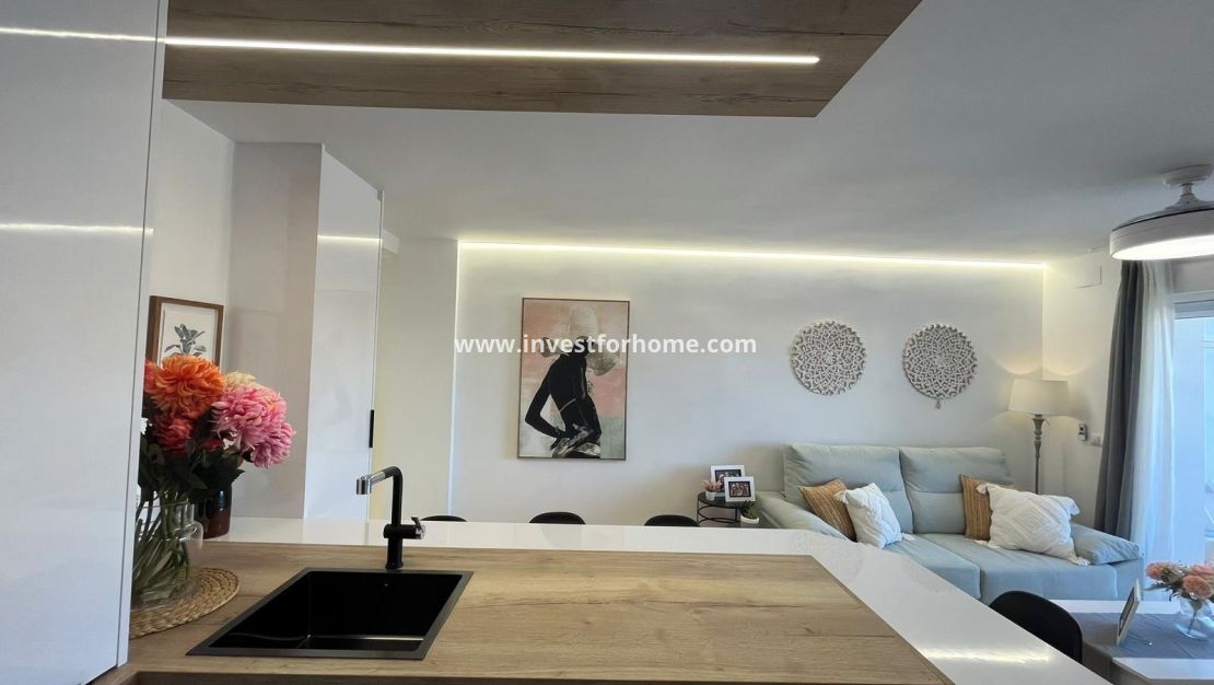 Sale - Apartment - Torrevieja - Punta prima