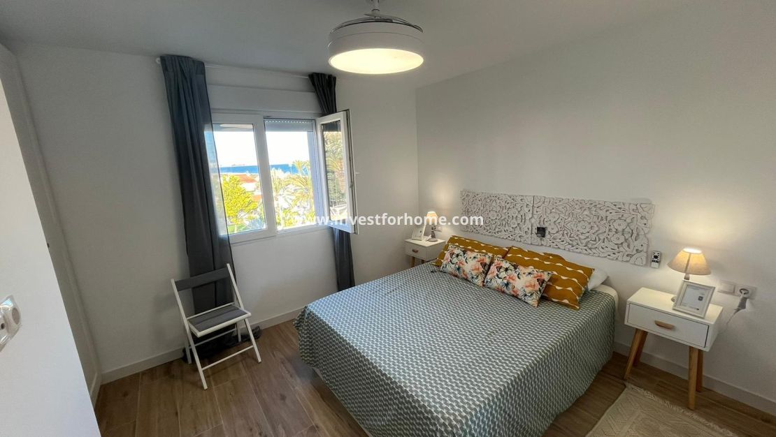 Sale - Apartment - Torrevieja - Punta prima