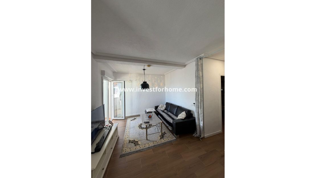 Sale - Apartment - Torrevieja - Punta prima