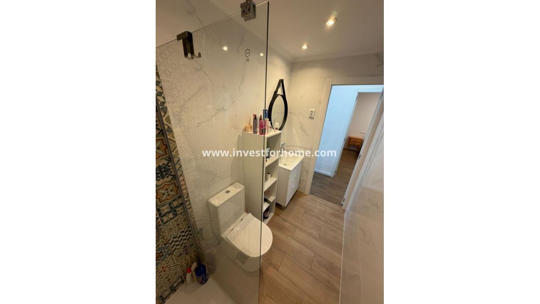 Sale - Apartment - Torrevieja - Punta prima