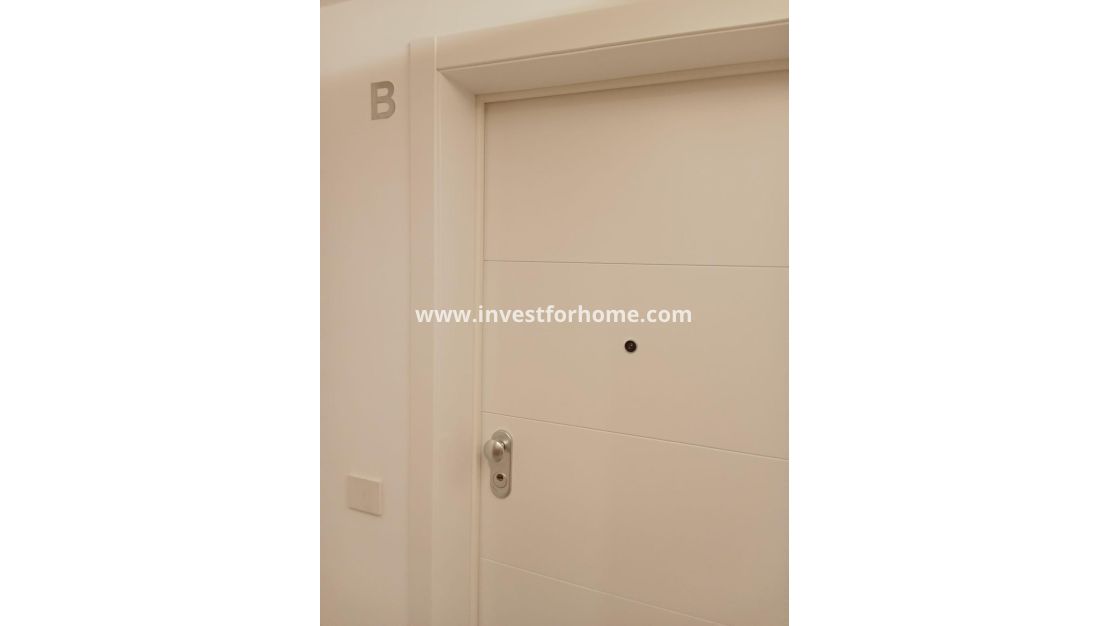 Sale - Apartment - Torrevieja - Punta prima