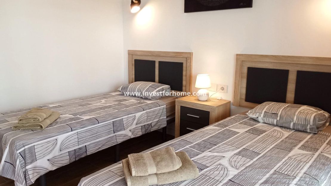 Sale - Apartment - Torrevieja - Punta prima