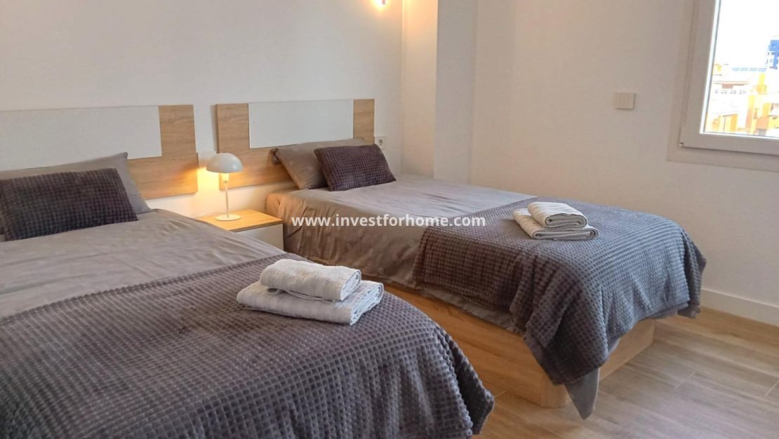 Sale - Apartment - Torrevieja - Punta prima