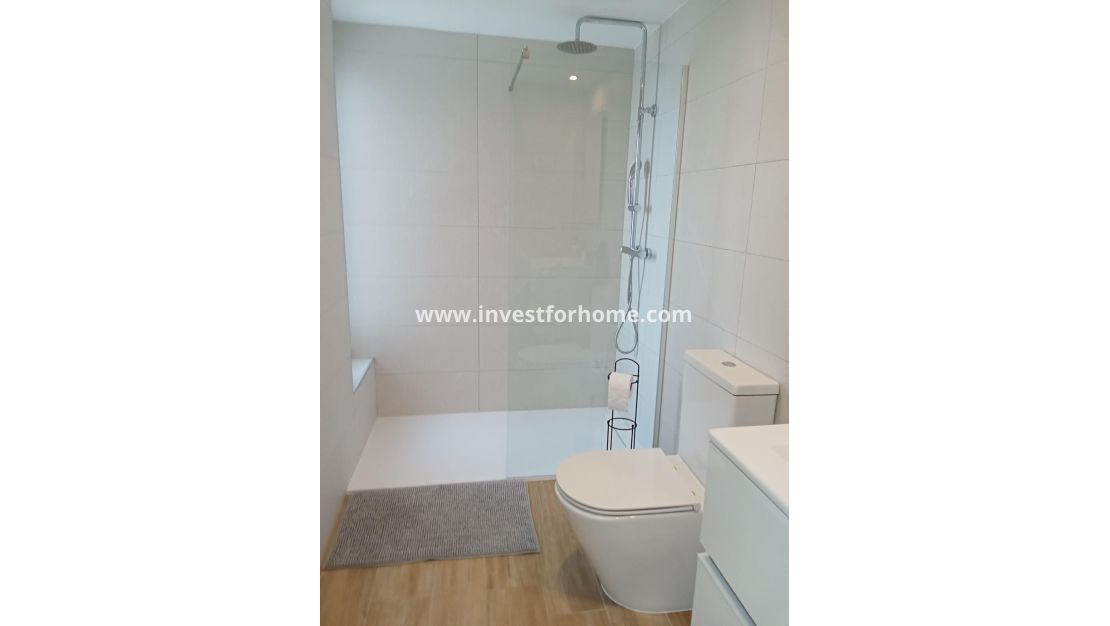 Sale - Apartment - Torrevieja - Punta prima