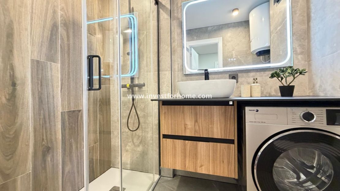 Sale - Apartment - Torrevieja - Punta prima