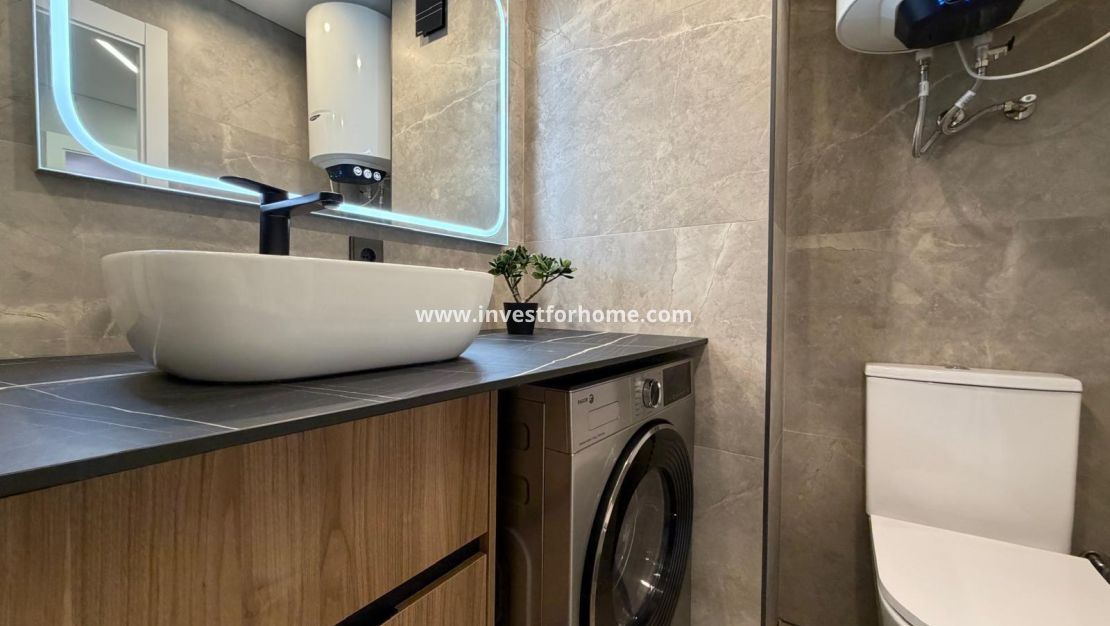 Sale - Apartment - Torrevieja - Punta prima