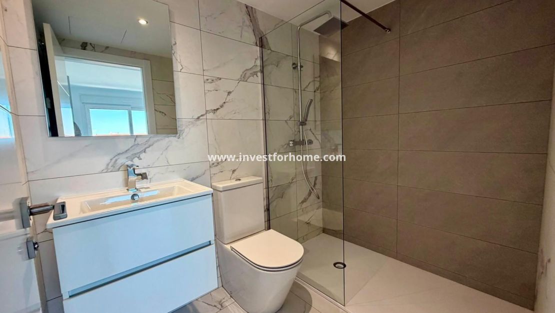 Sale - Apartment - Torrevieja - Punta prima