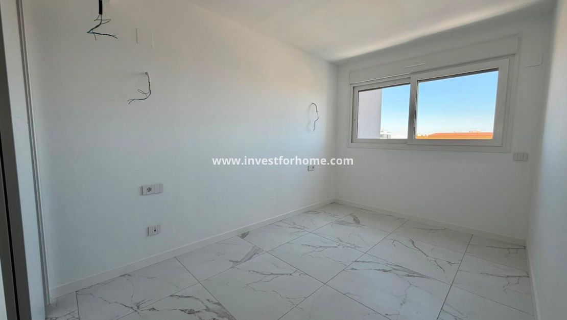 Sale - Apartment - Torrevieja - Punta prima