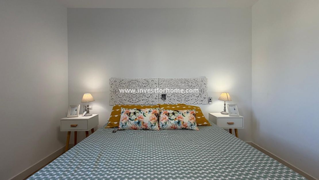 Sale - Apartment - Torrevieja - Punta prima