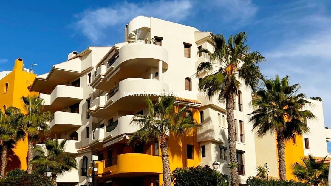 Sale - Apartment - Torrevieja - Punta prima