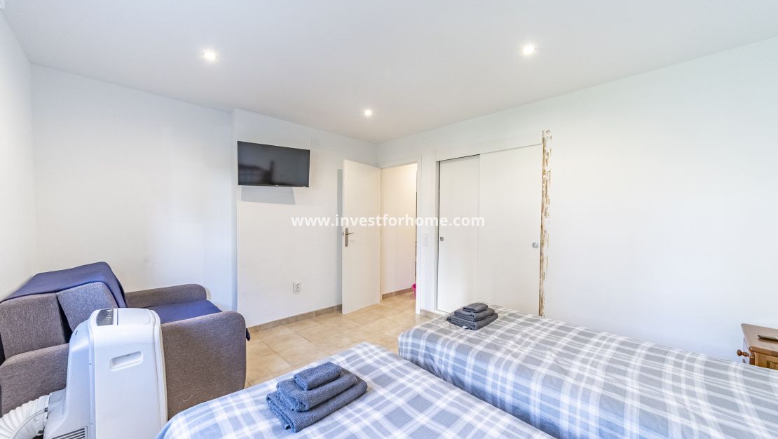 Sale - Apartment - Torrevieja - Rocio Del Mar