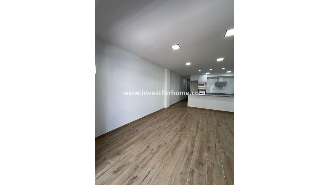 Sale - Apartment - Torrevieja - Torrelamata - La Mata