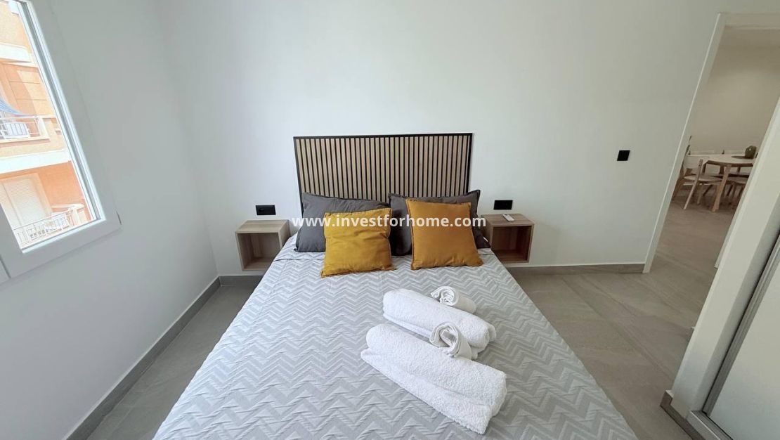 Sale - Apartment - Torrevieja - Torrelamata - La Mata