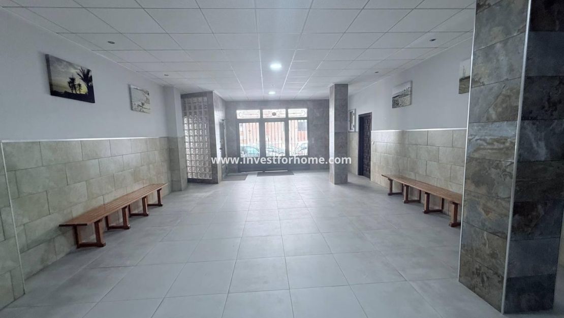 Sale - Apartment - Torrevieja - Torrelamata - La Mata