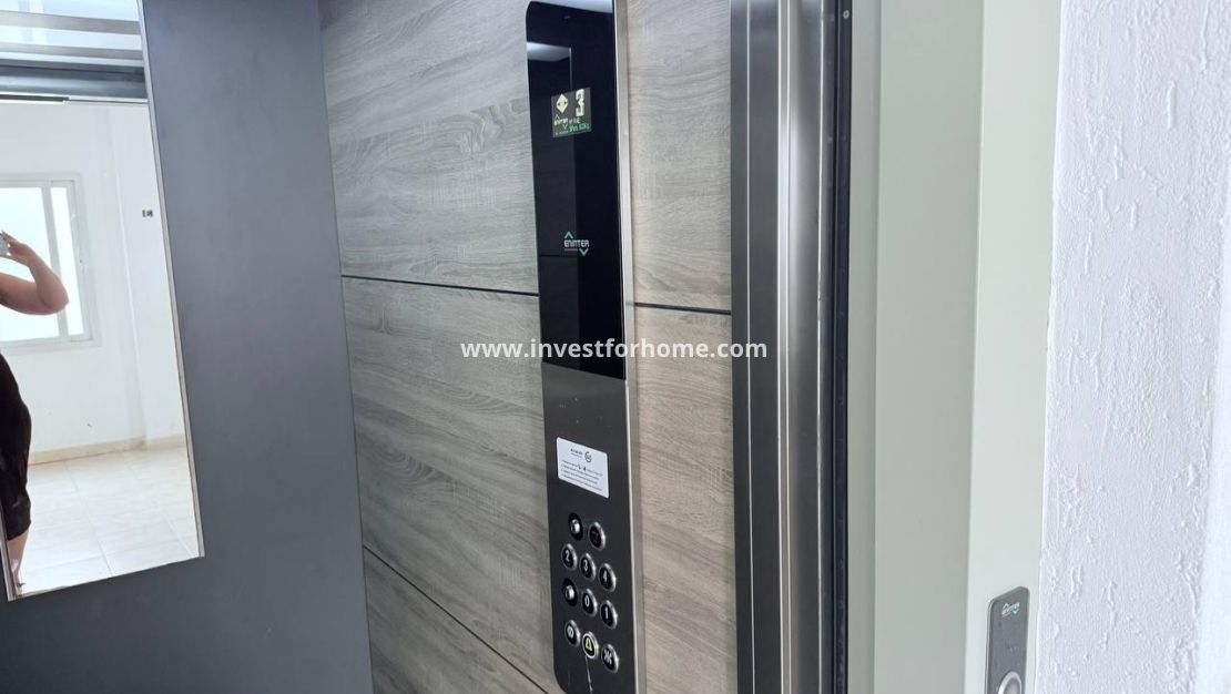 Sale - Apartment - Torrevieja - Torrelamata - La Mata