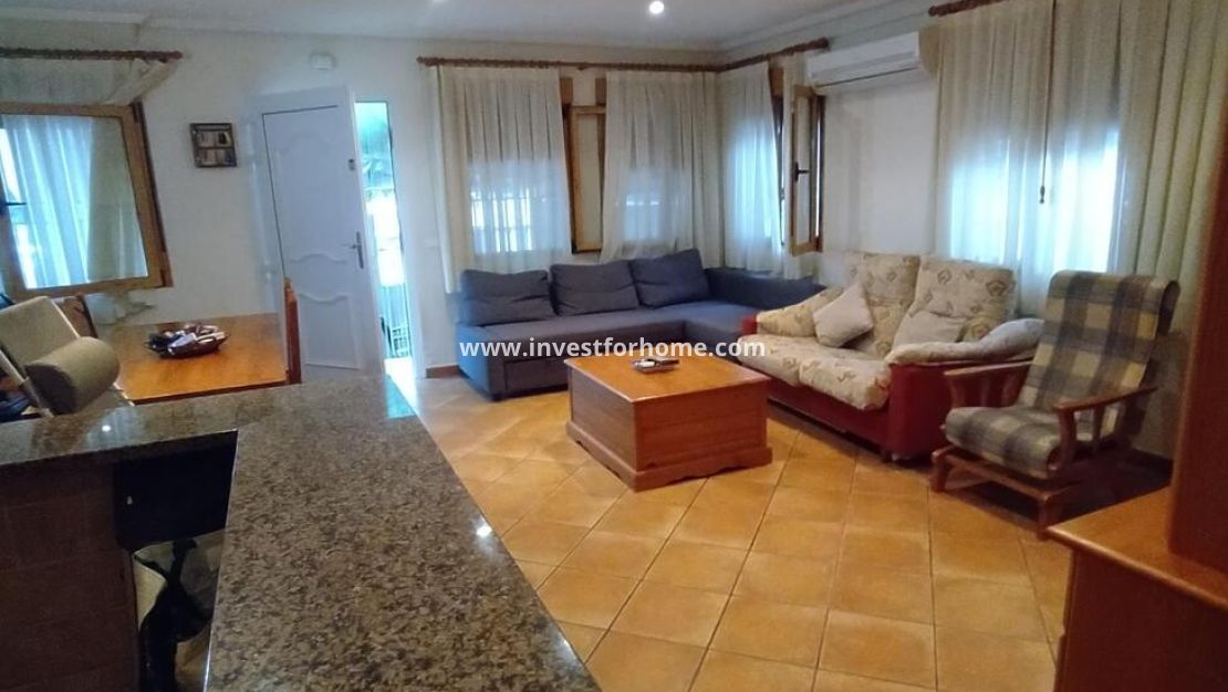 Sale - Apartment - Torrevieja - Torrelamata - La Mata