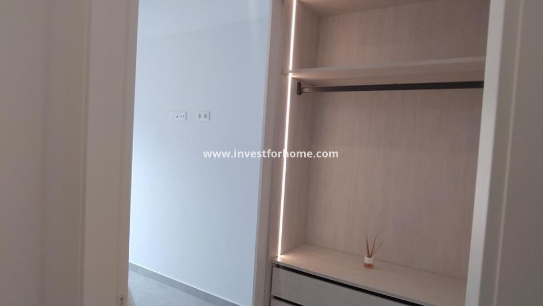 Sale - Apartment - Torrevieja - Torrelamata - La Mata