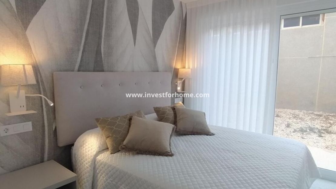 Sale - Apartment - Torrevieja - Torrelamata - La Mata