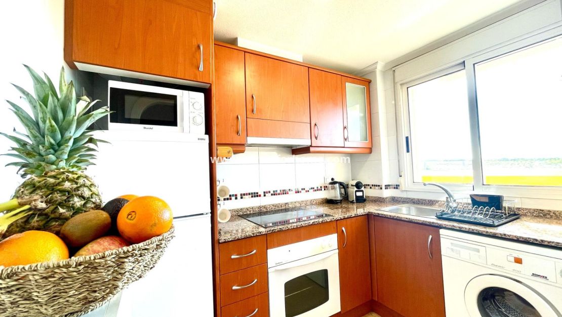 Sale - Apartment - Torrevieja - Torrelamata - La Mata