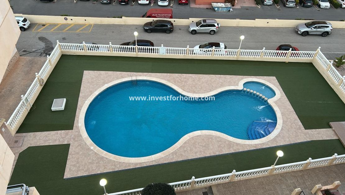 Sale - Apartment - Torrevieja - Torrelamata - La Mata